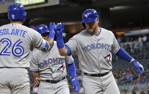 Smoak, Martin homer as Blue Jays hold on to beat Twins 7-5