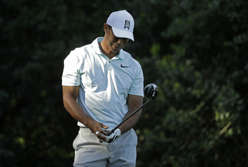 Malnati leads Wells Fargo as Woods survives the cut