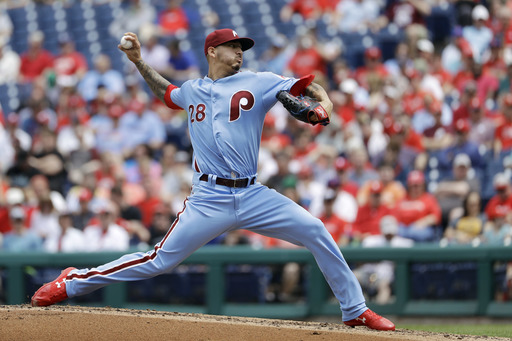 Velasquez, Santana lead Phillies past whiffing Giants 6-3