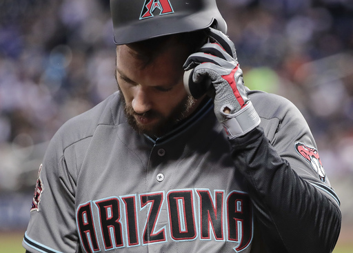 Souza put back on DL by Diamondbacks with pectoral strain