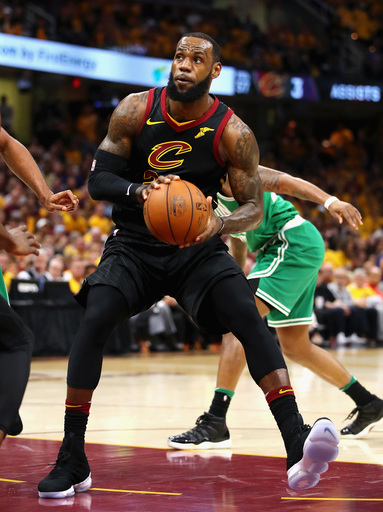 LeBron, Cavs overpower Celtics 116-86 at home in Game 3