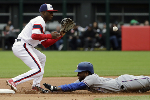 Lopez goes 8 innings as White Sox blank Rangers 3-0