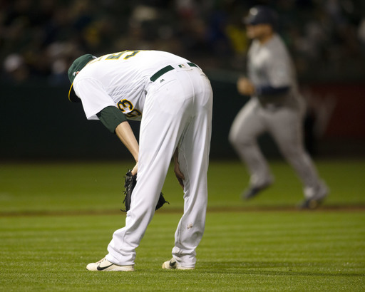 Zunino, Heredia lead Mariners to 3-2 win over A’s in 10