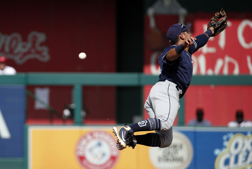 Villanueva’s two-run double lifts Padres past Nationals