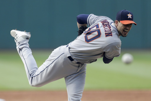 Bundy fans 14, throws 2-hitter in O’s 9-3 win over Chisox