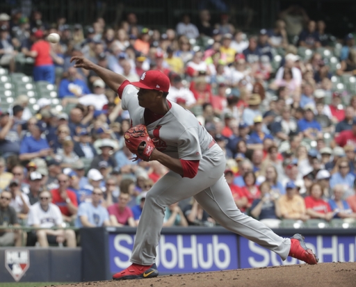 Cardinals RHP Reyes has season-ending surgery to repair lat