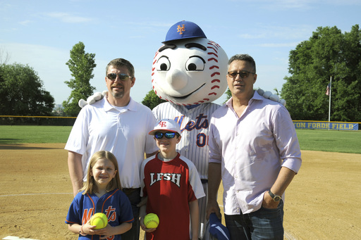 1st games played at field named after former Mets official