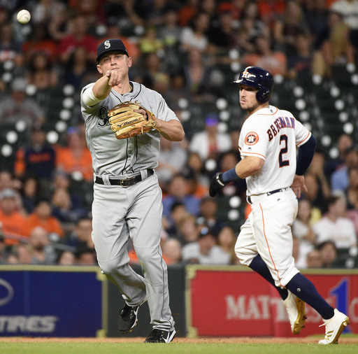 Early homers help Mariners over Astros 7-1