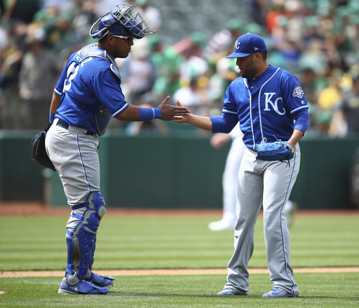 Duffy, 2 relievers combine on four-hitter as Royals top A’s