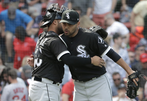 Lopez, Palka help White Sox beat Red Sox 5-2