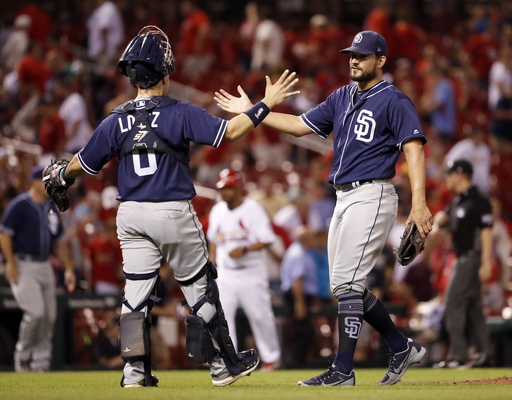 Padres beat Cardinals, lock up fifth straight series win