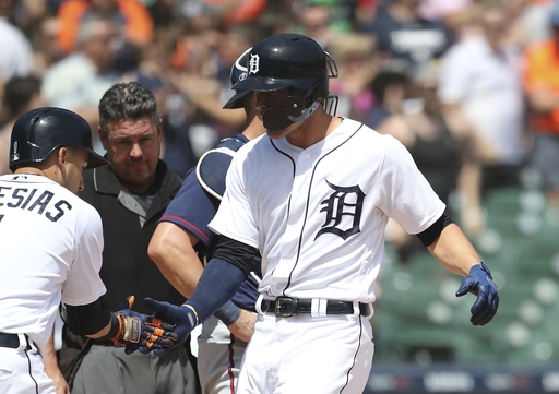 Jones homers in seventh to lead Tigers over Twins, 3-1