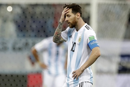 Messi, Argentina beaten 3-0 at World Cup, Croatia advances