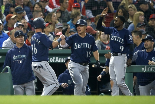 Mariners stop 5-game slide with 7-2 win against Red Sox