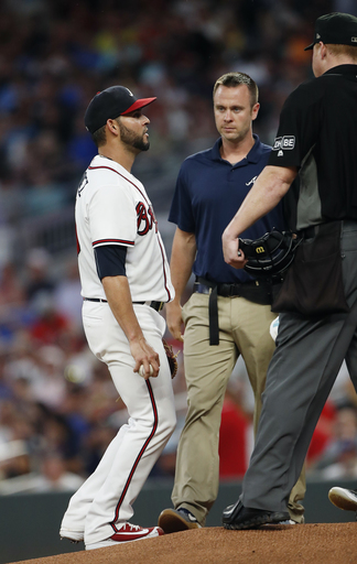 Harvey has another strong start as Reds beat Braves, 5-3