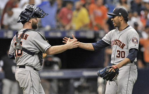 Astros beat Rays 1-0 for 11th straight road win