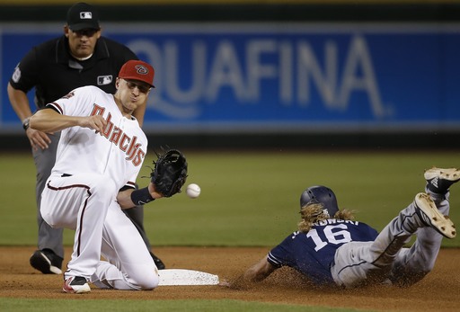 Lauer, Hedges help Padres beat slumping Diamondbacks 6-3