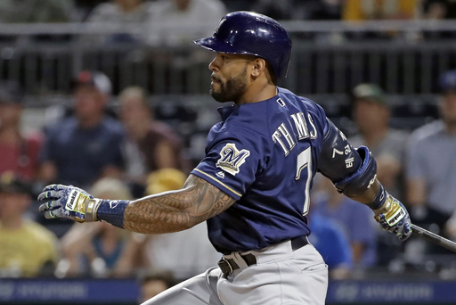 Thames leaves Brewers game with tight hamstring
