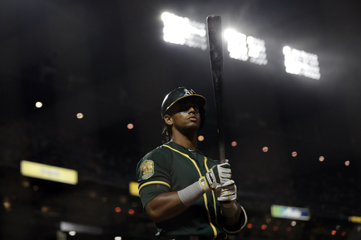 A’s rally on Canha’s pinch-hit home run to beat Giants 4-3