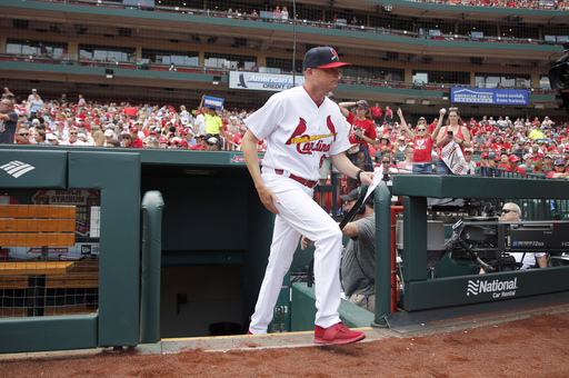 Cardinals win in interim manager Shildt’s debut