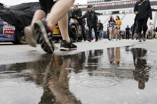 Rain delays NASCAR Cup race at New Hampshire