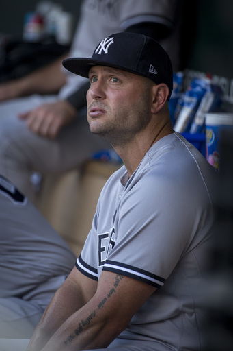 Rockies sign former star Matt Holliday to minor league deal