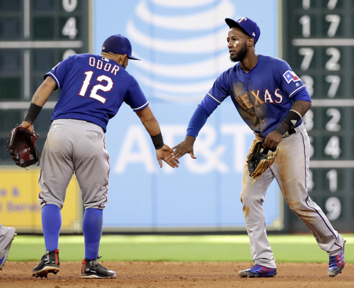 Rangers become 1st team to sweep Astros this year, win 4-3