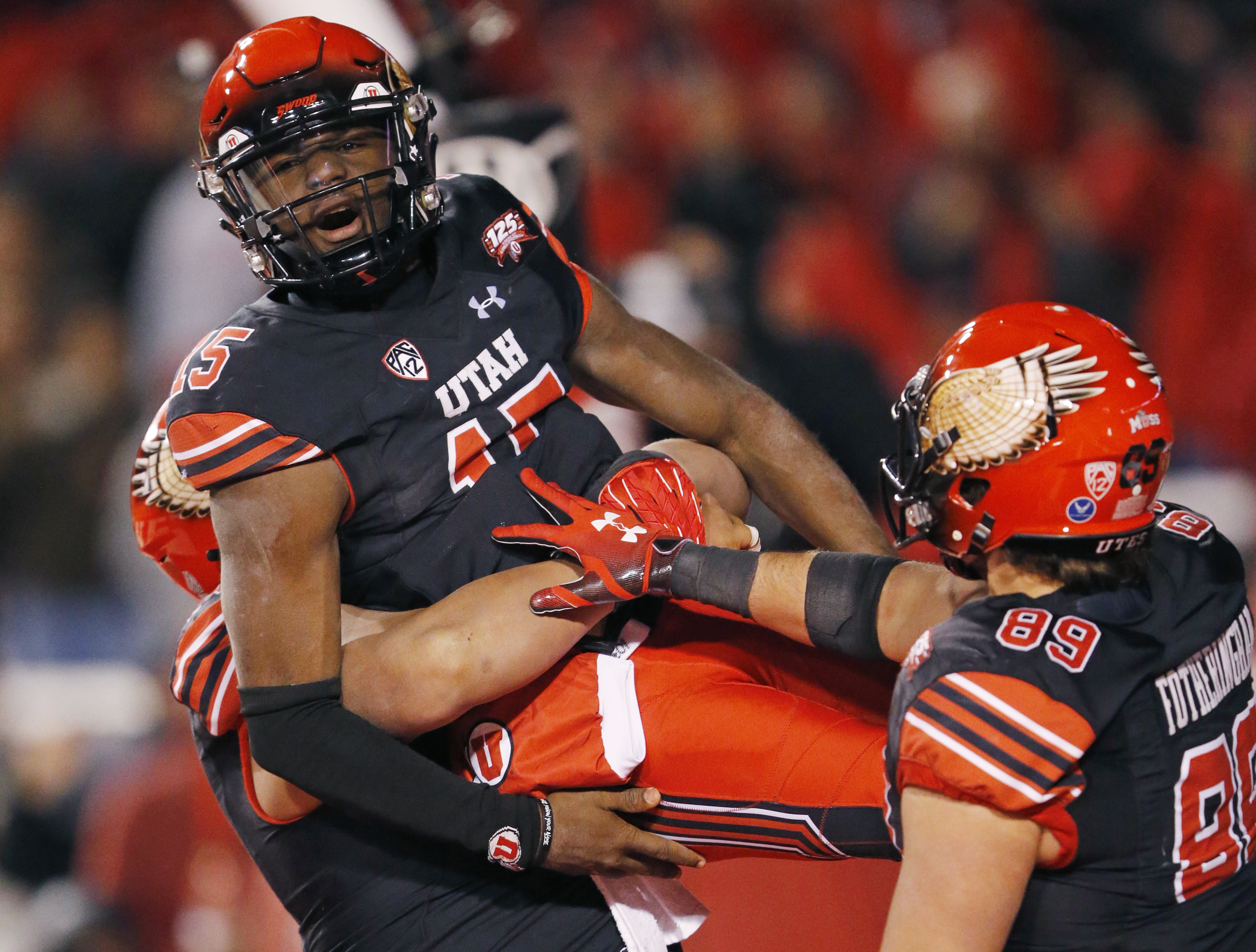 Shelley, Shyne help Utah beat Oregon 32-25