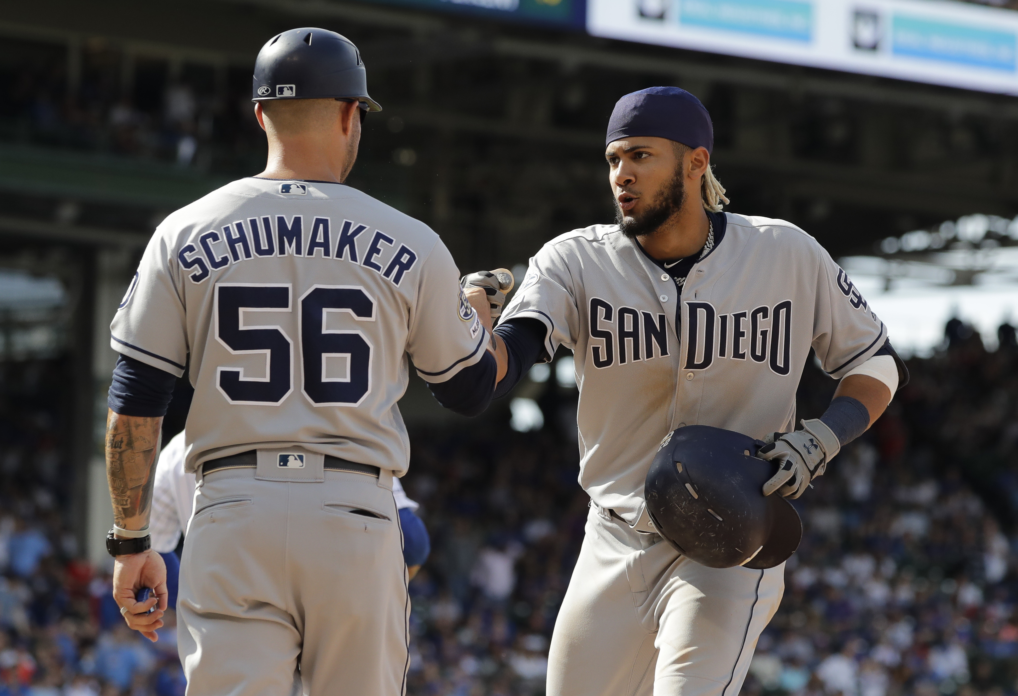 Mejia homers as Padres beat Cubs 5-1 to avoid sweep