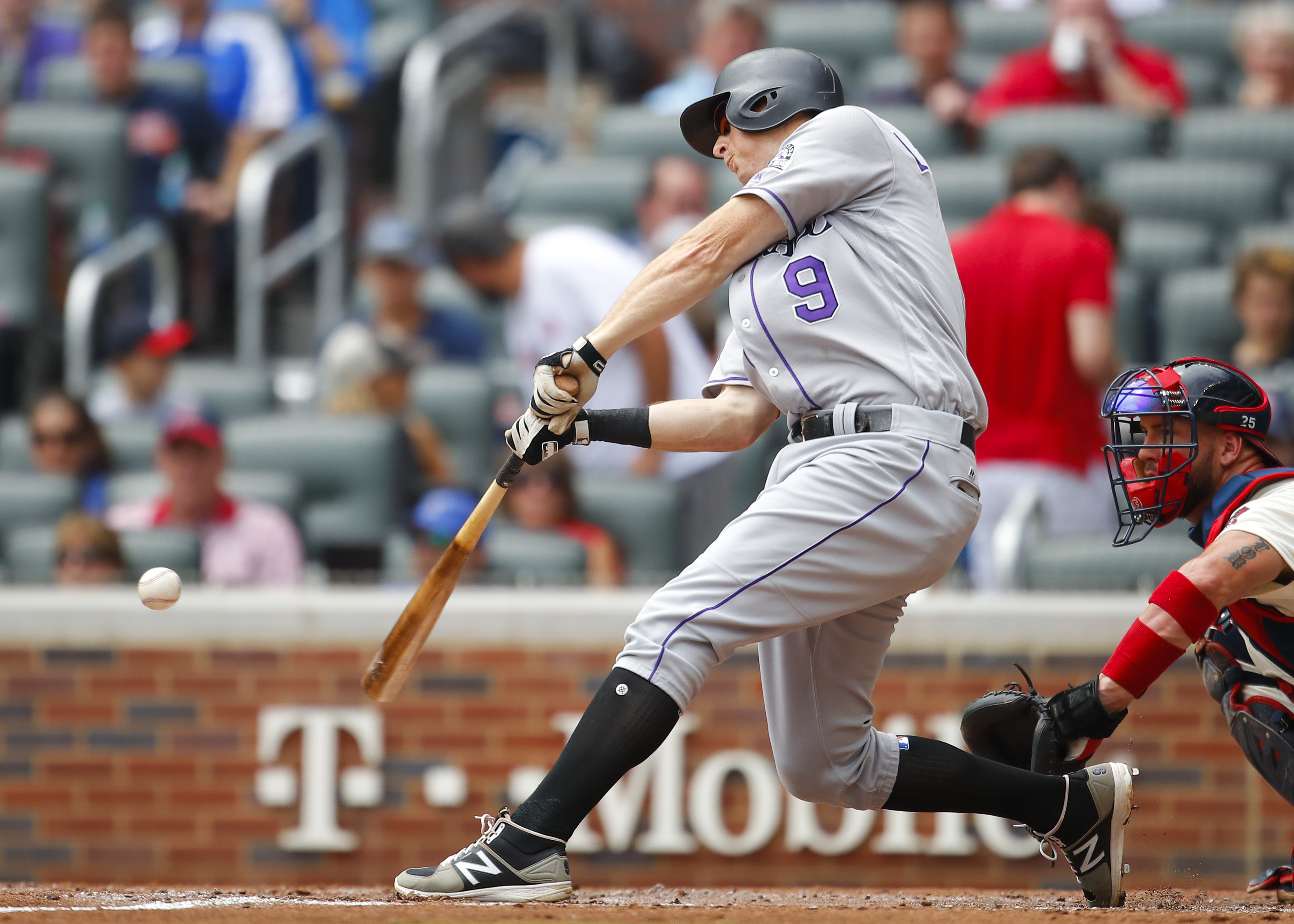 Marquez, LeMahieu help Rockies complete sweep of Braves