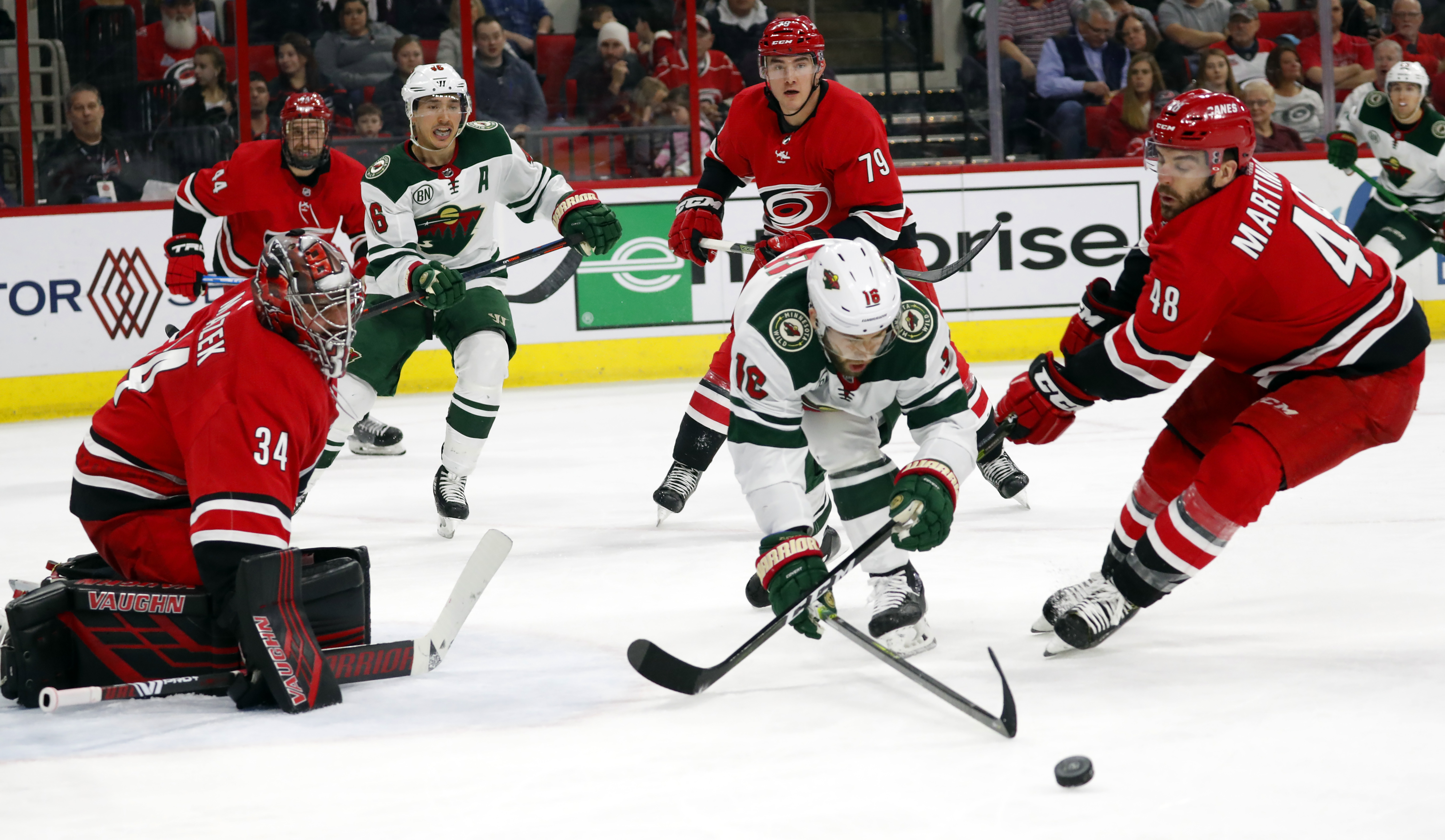 Teravainen helps lift Hurricanes past Wild 5-1