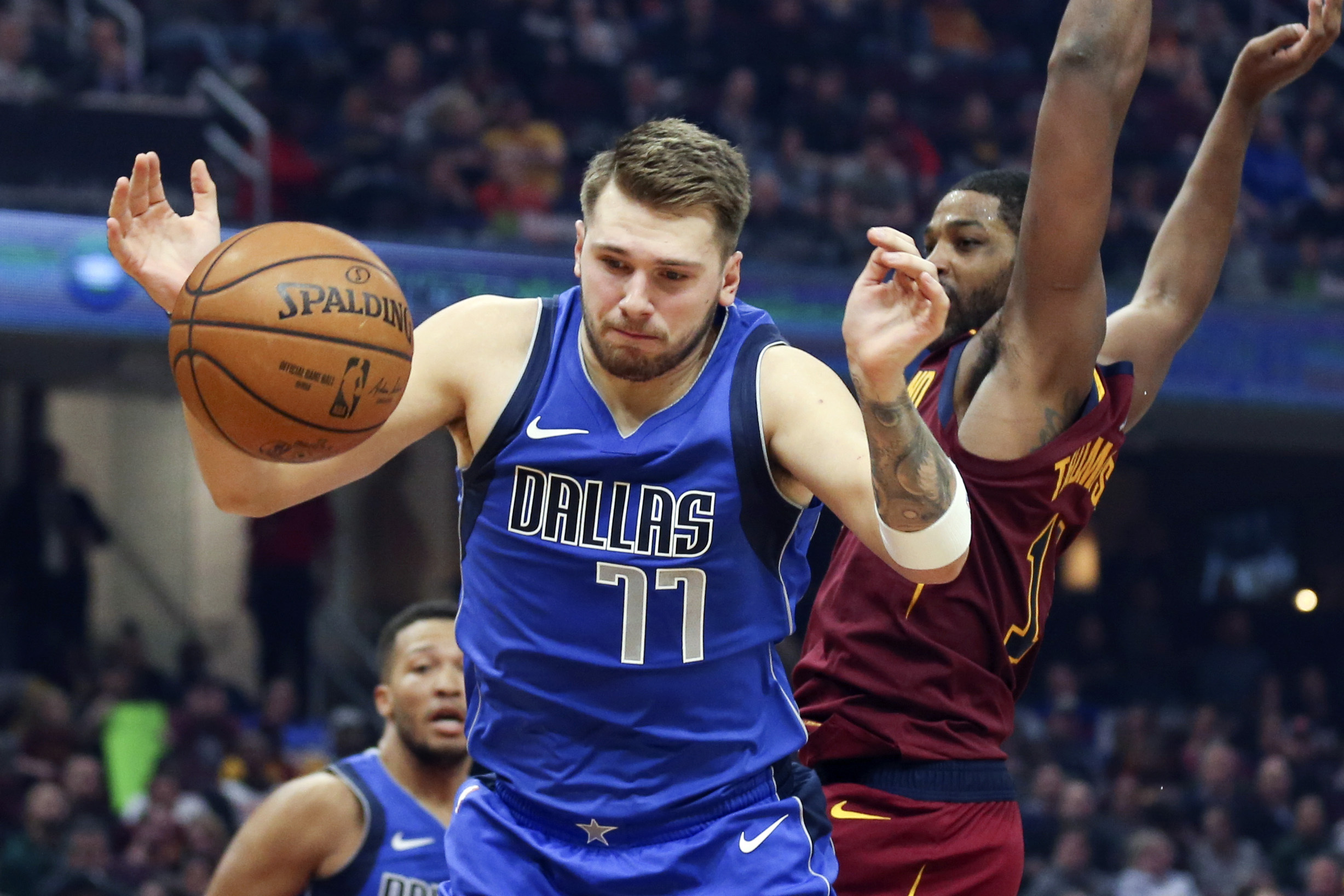 Doncic has triple-double, Mavericks rout Cavaliers 131-111