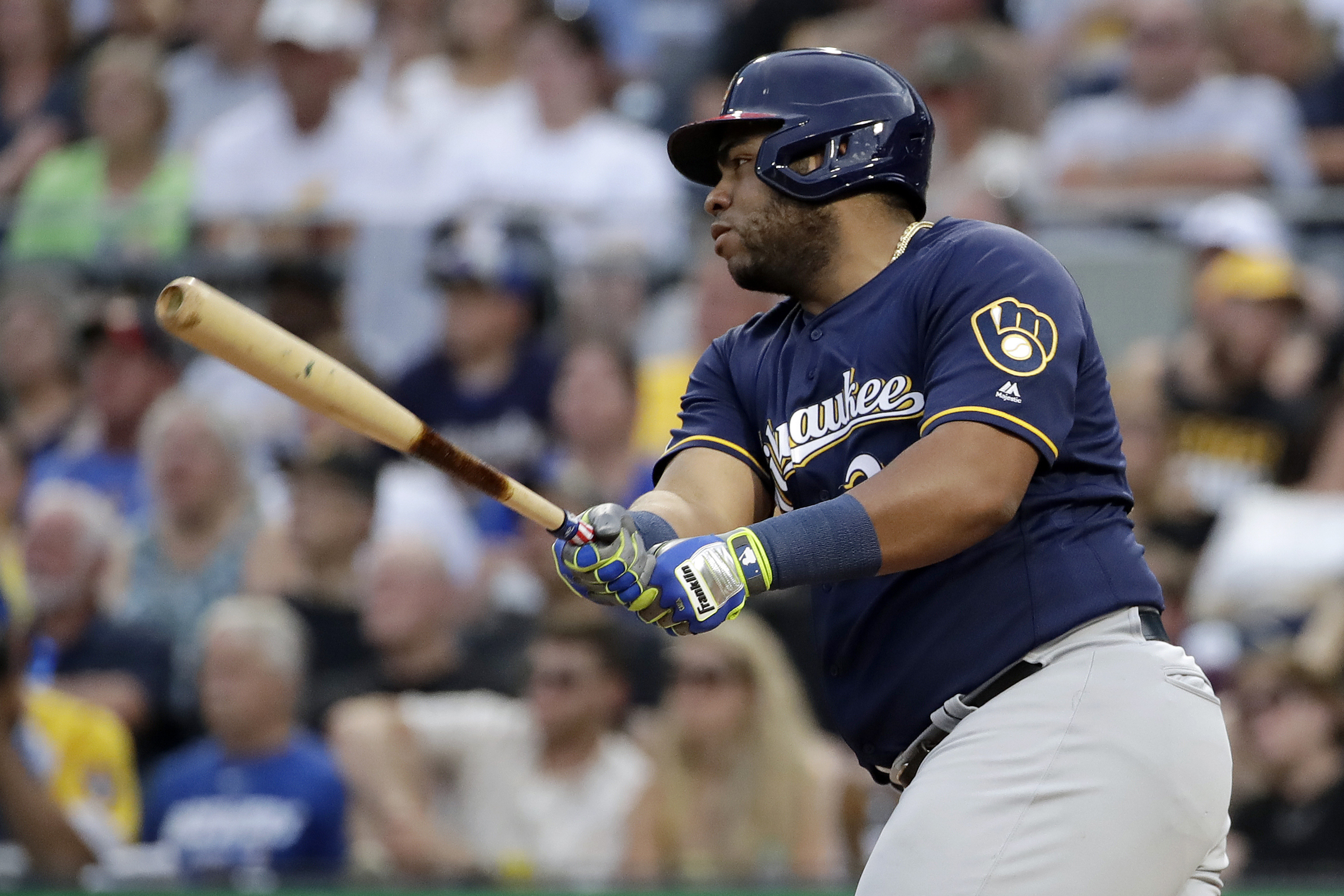 Rays make 3 deals, acquire slugger Aguilar at deadline