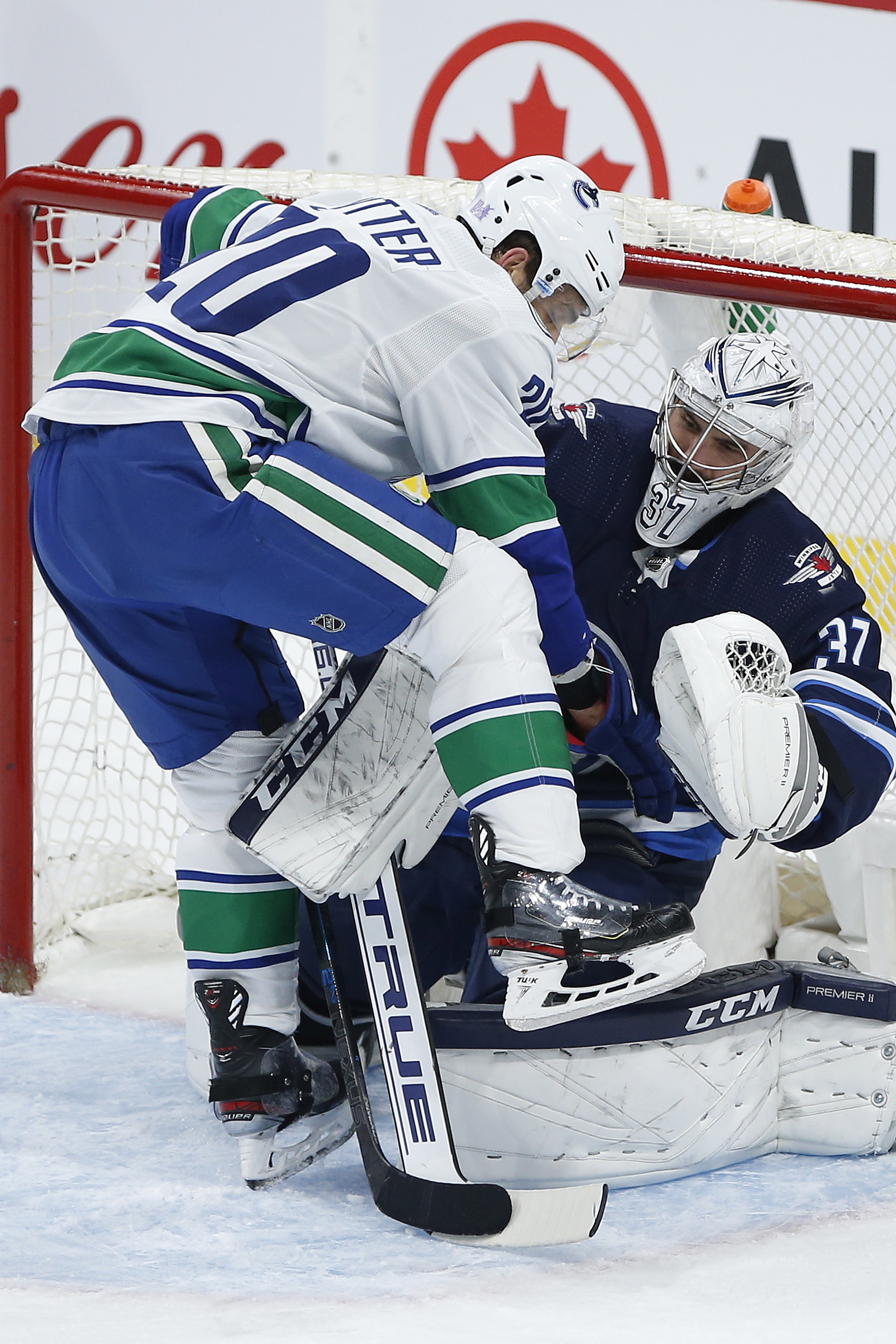 Kyle Connor has goal and assist, Jets beat Canucks 4-1