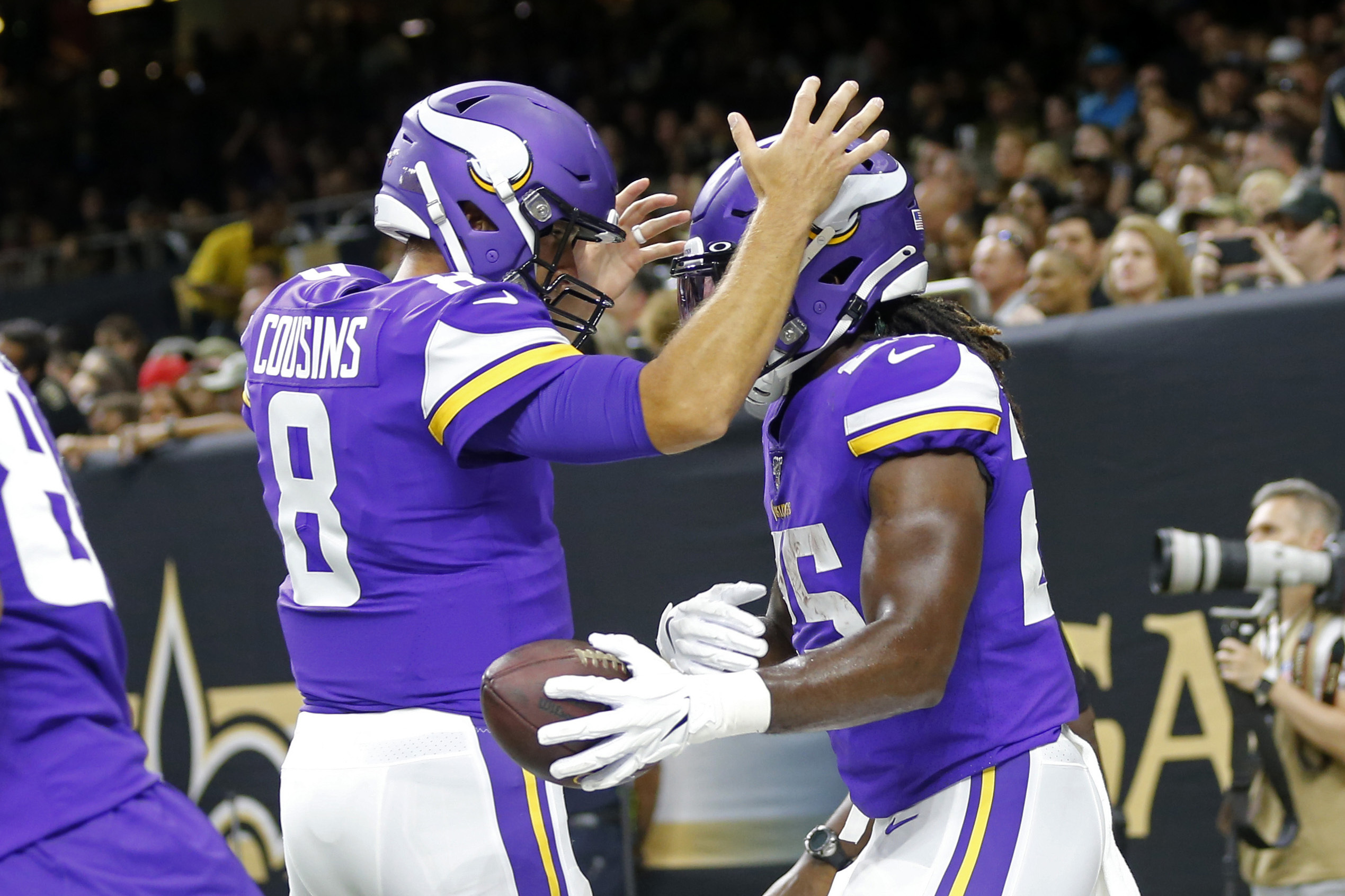 Vikings debut new offense in 34-25 preseason win over Saints