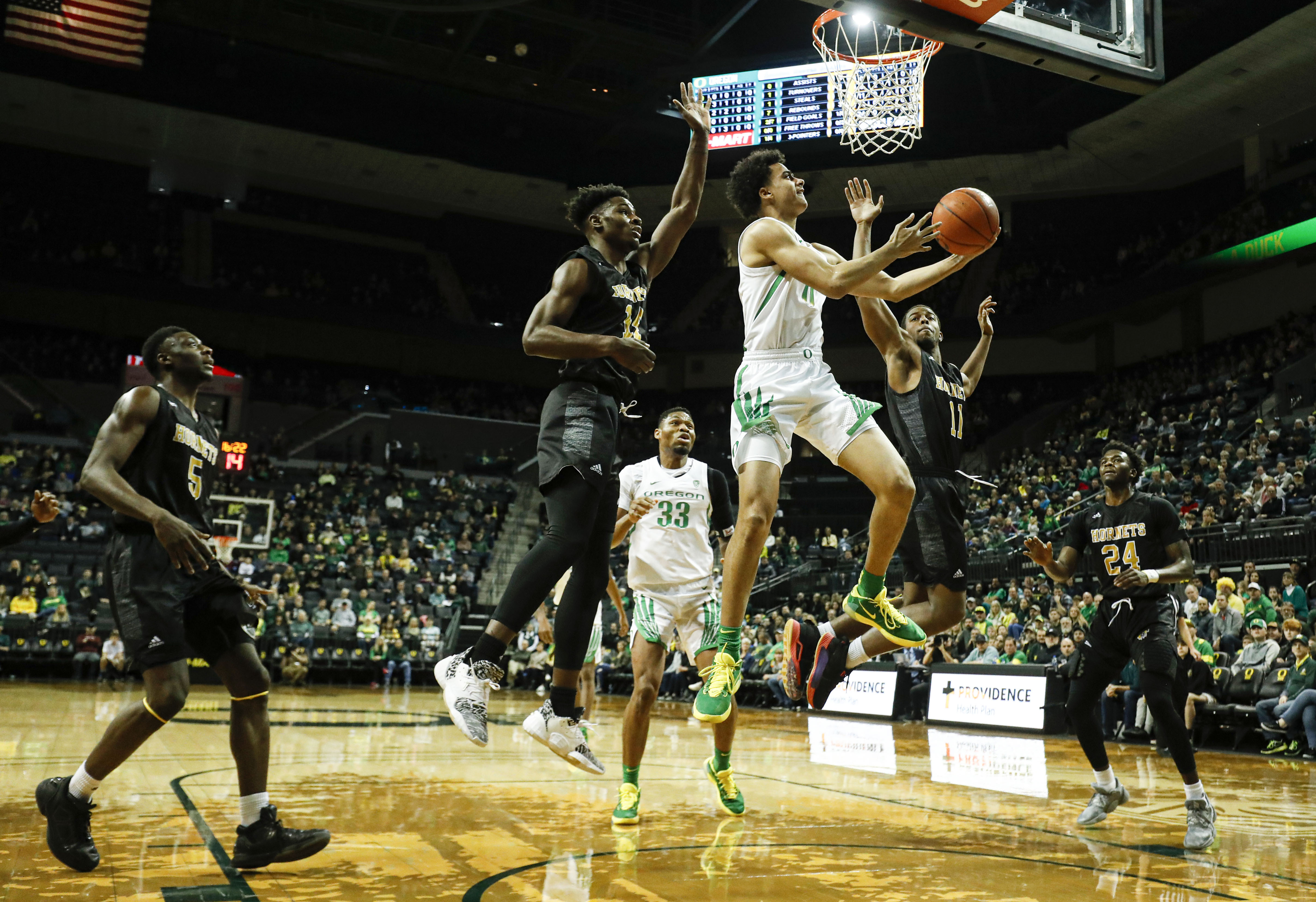 No. 6 Oregon routs Alabama St. 98-59 in warmup for Pac-12