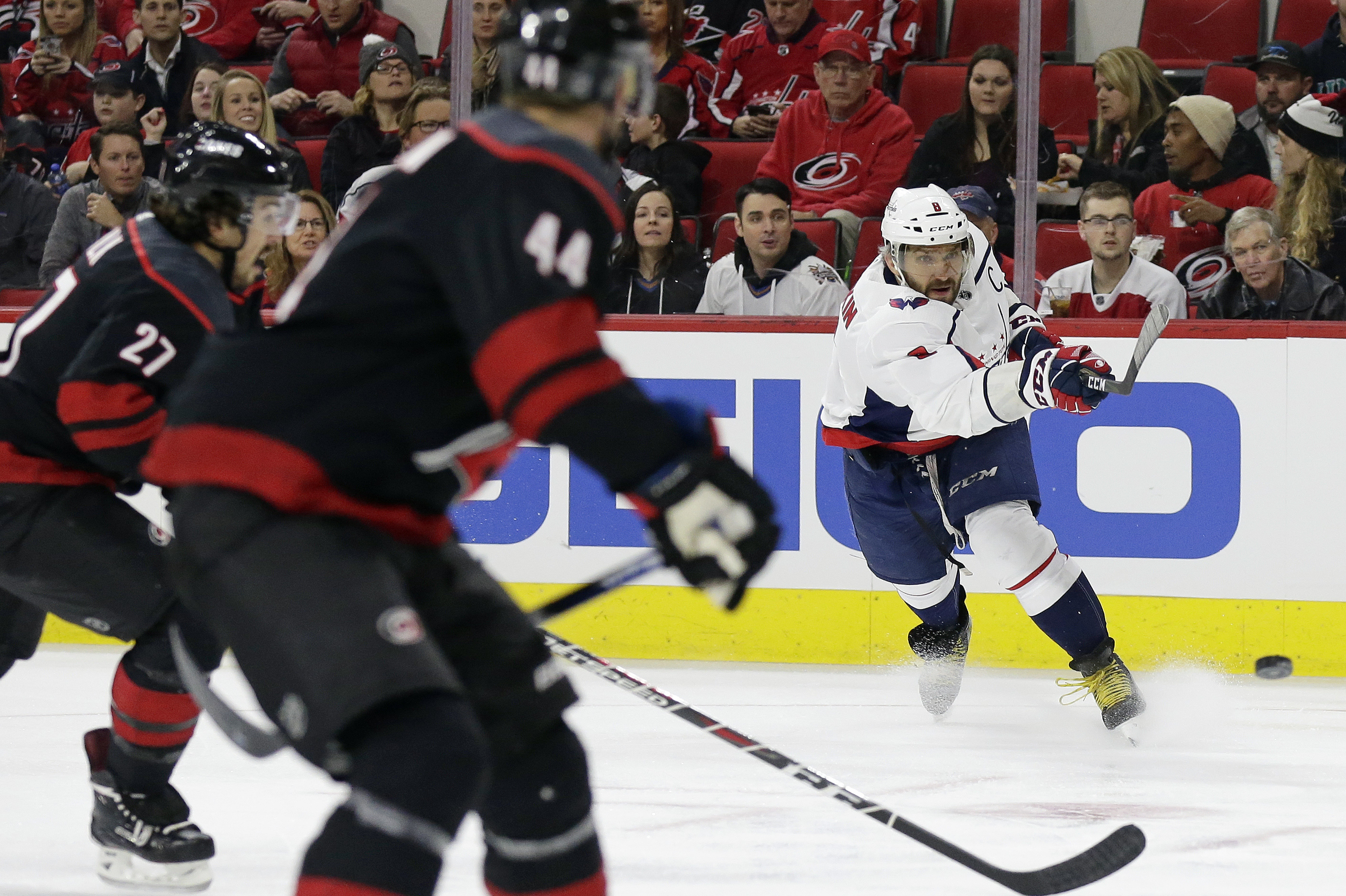 Ovechkin, Vrana lead Caps over Hurricanes 6-5 in shootout