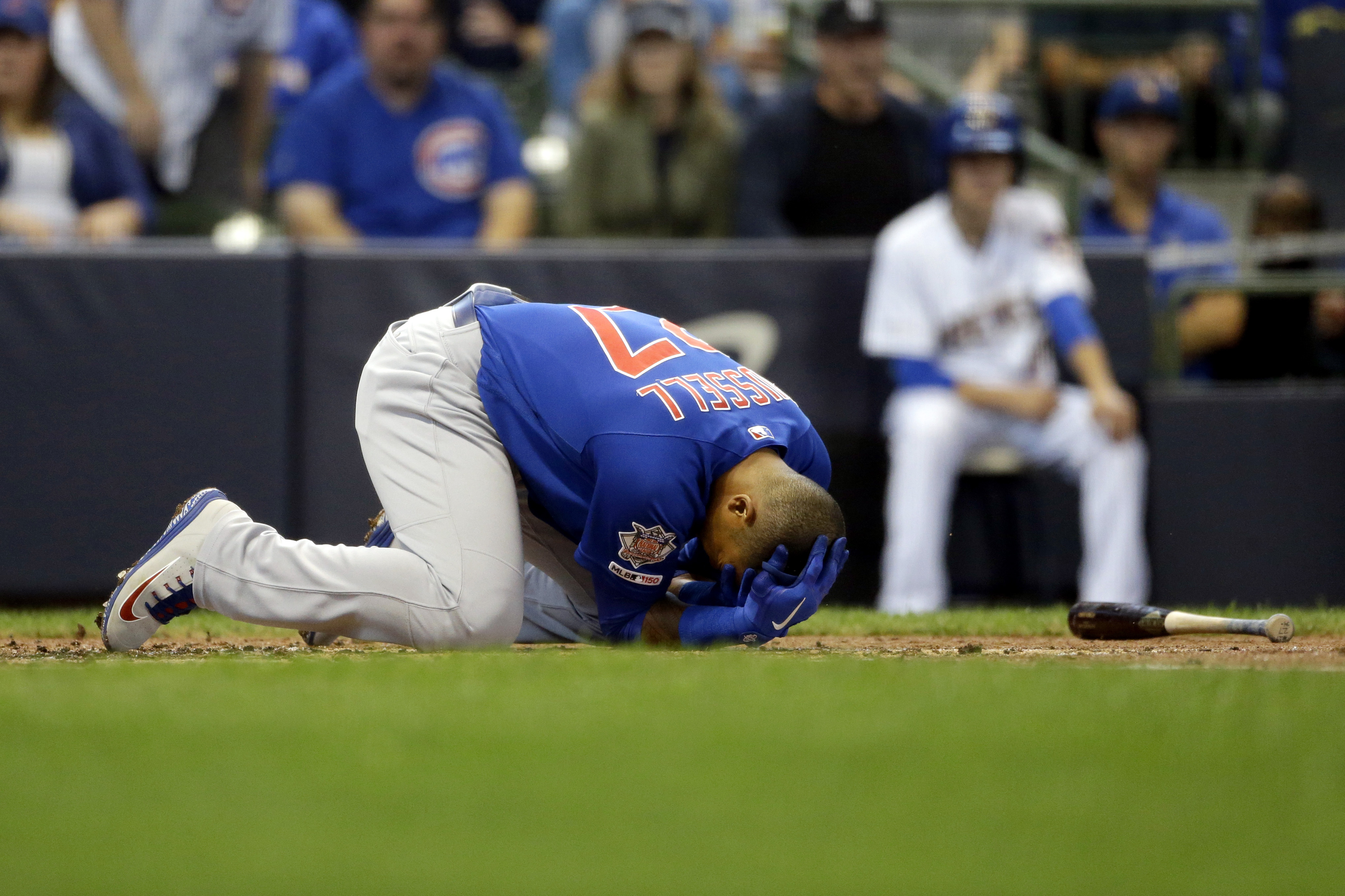 LEADING OFF: Cubs' Russell hit in face, D-backs face deGrom