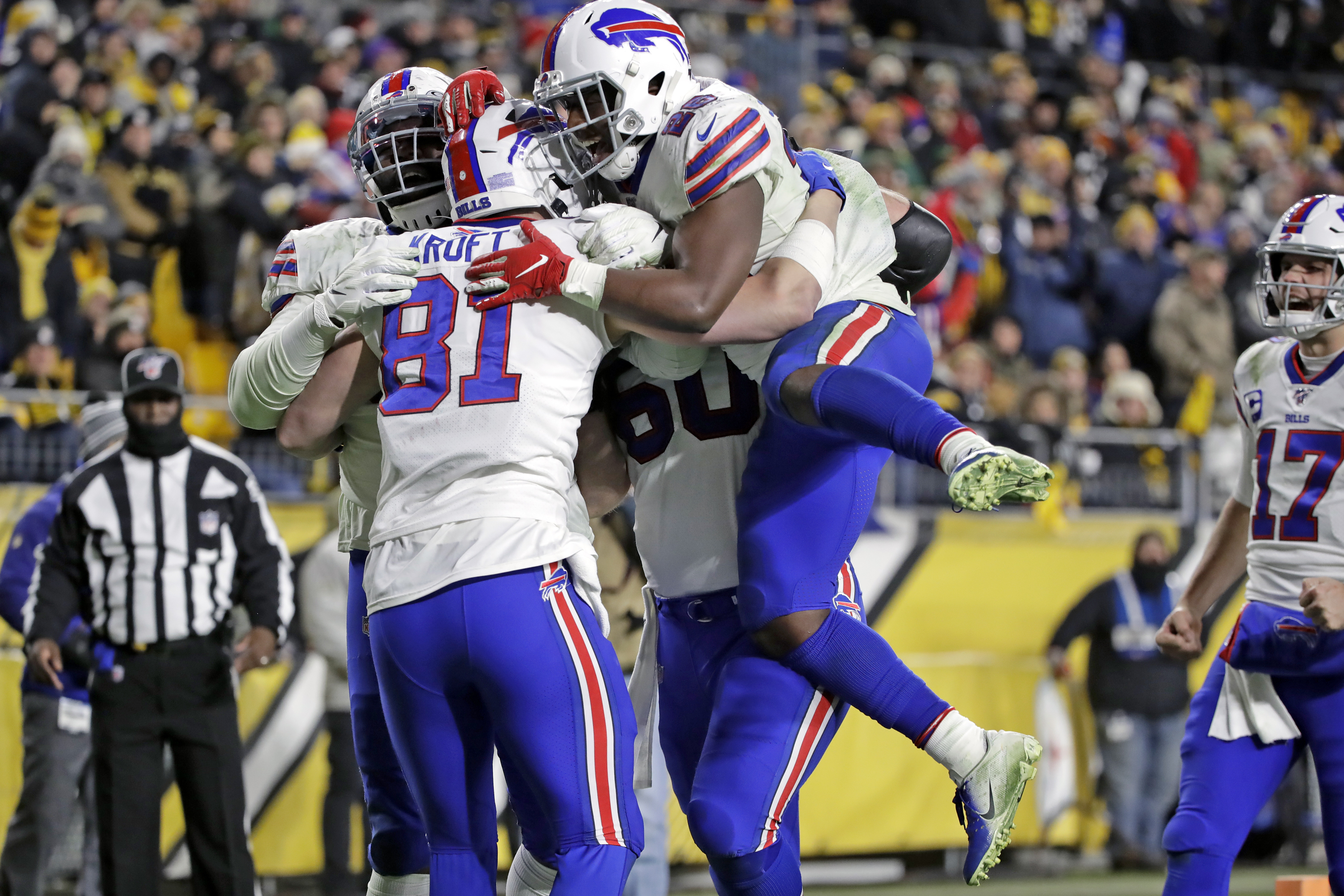Allen's fourth-quarter TD clinches playoff spot for Bills