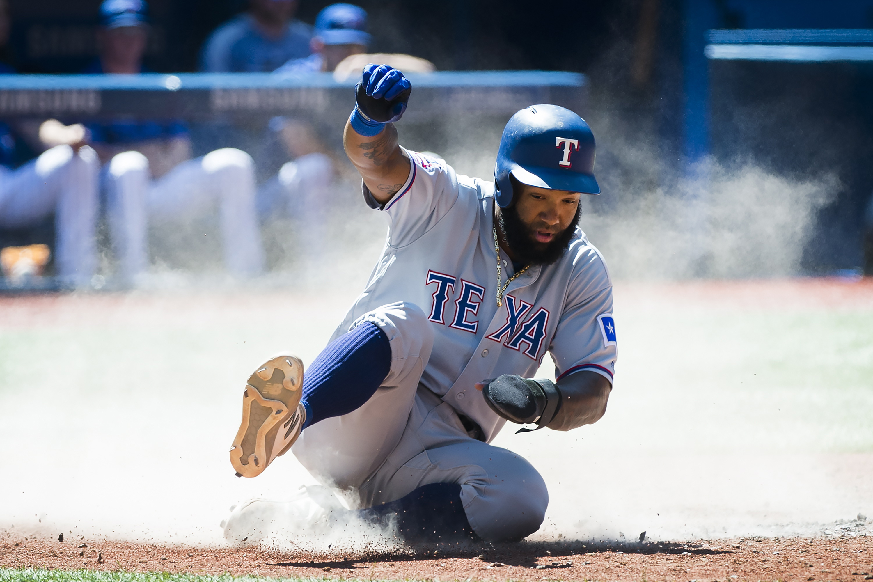 Andrus gets 4 hits, Rangers beat Jays 7-3 to avoid sweep