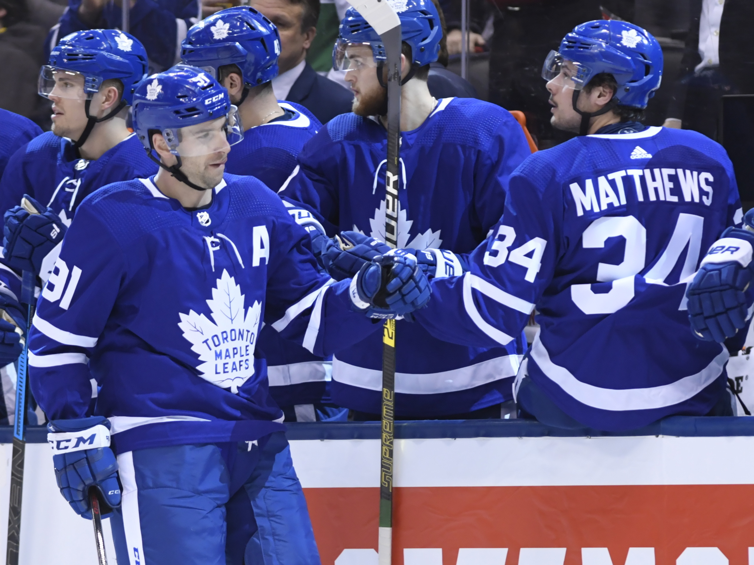 Tavares scores 4, Maple Leafs beat Panthers 7-5