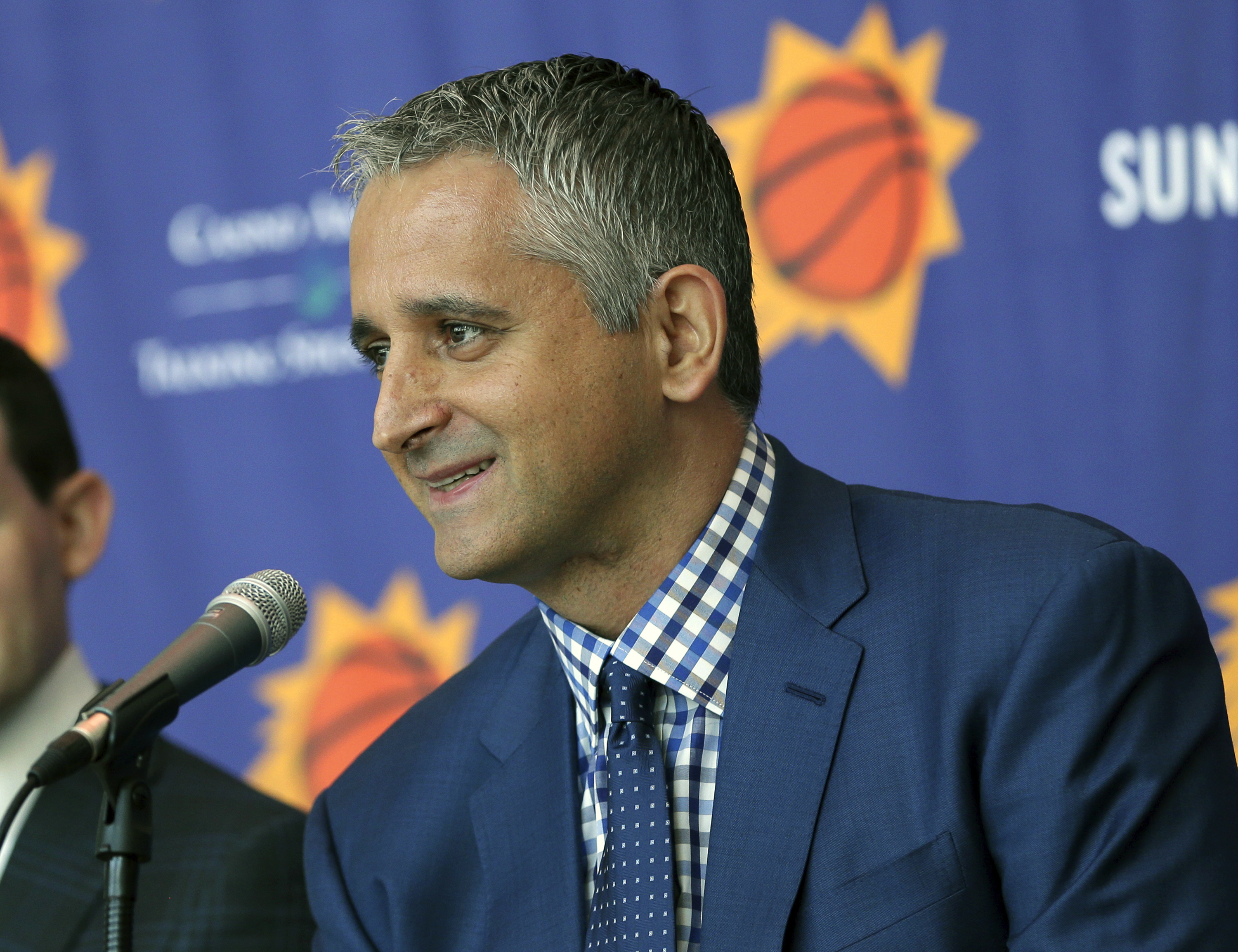 After late firing of GM, Suns look to begin winning, finally