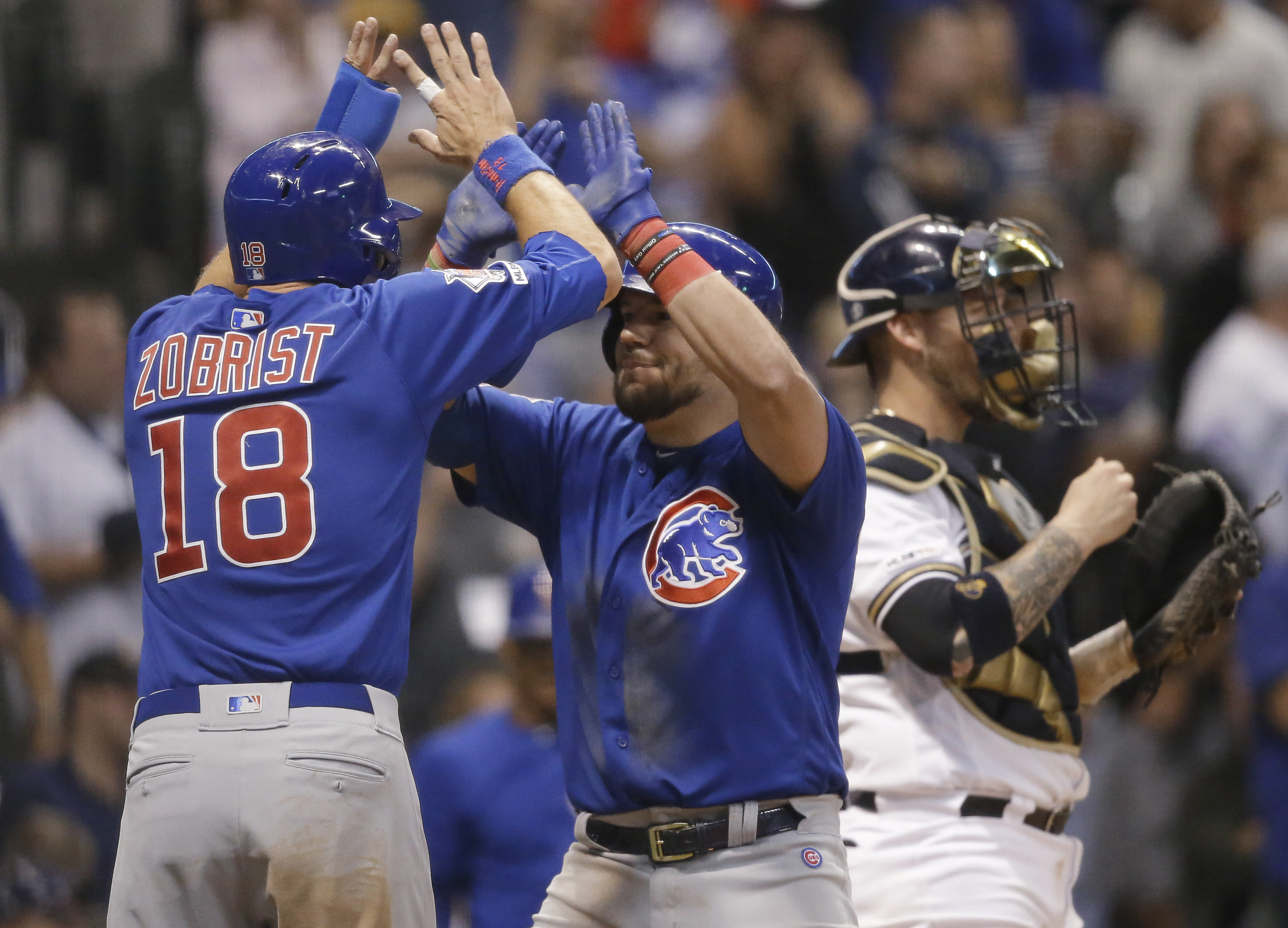 Schwarber's slam powers Cubs to 10-5 win over Brewers
