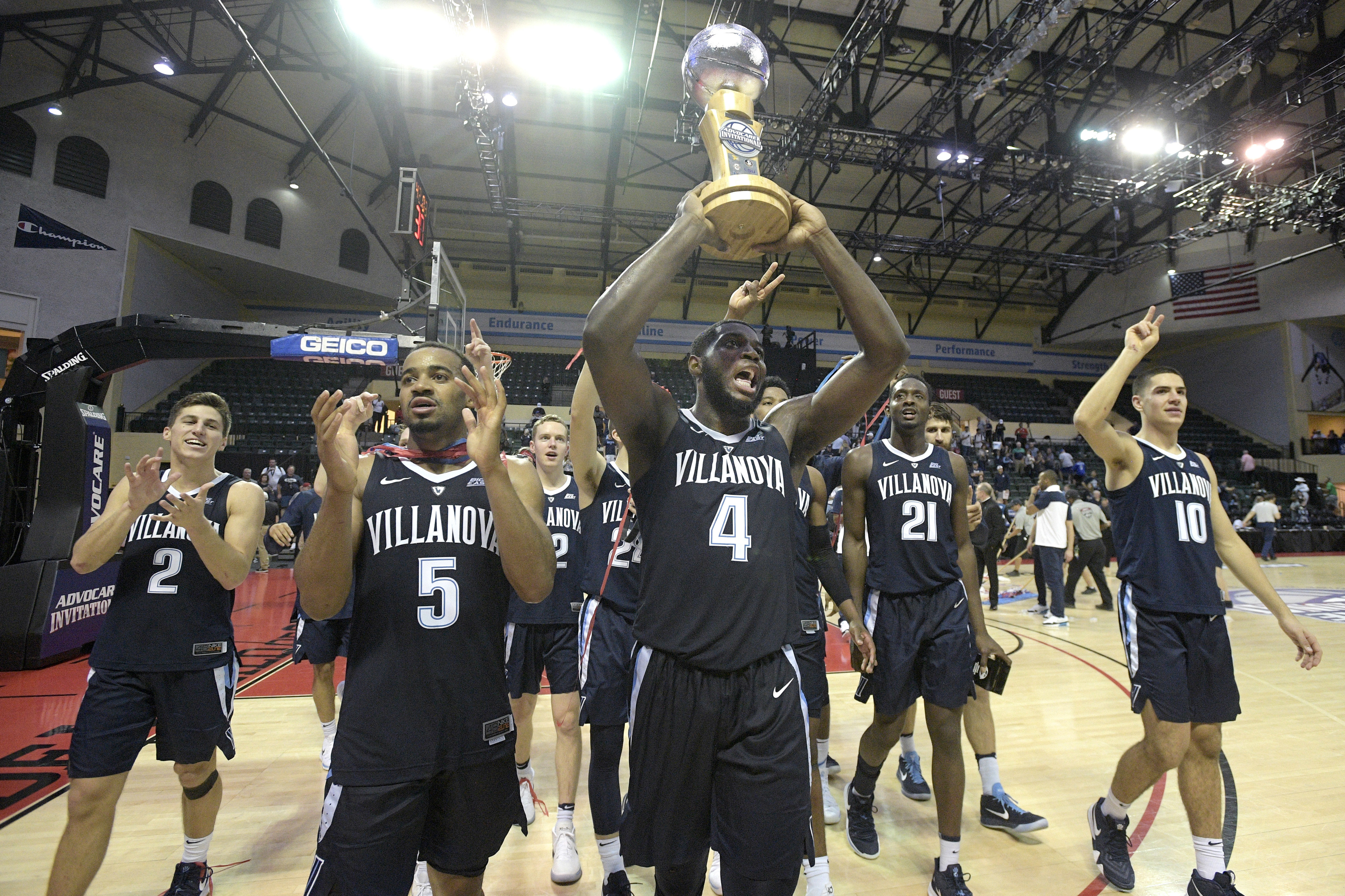 Gillespie helps Villanova beat No. 14 Florida State