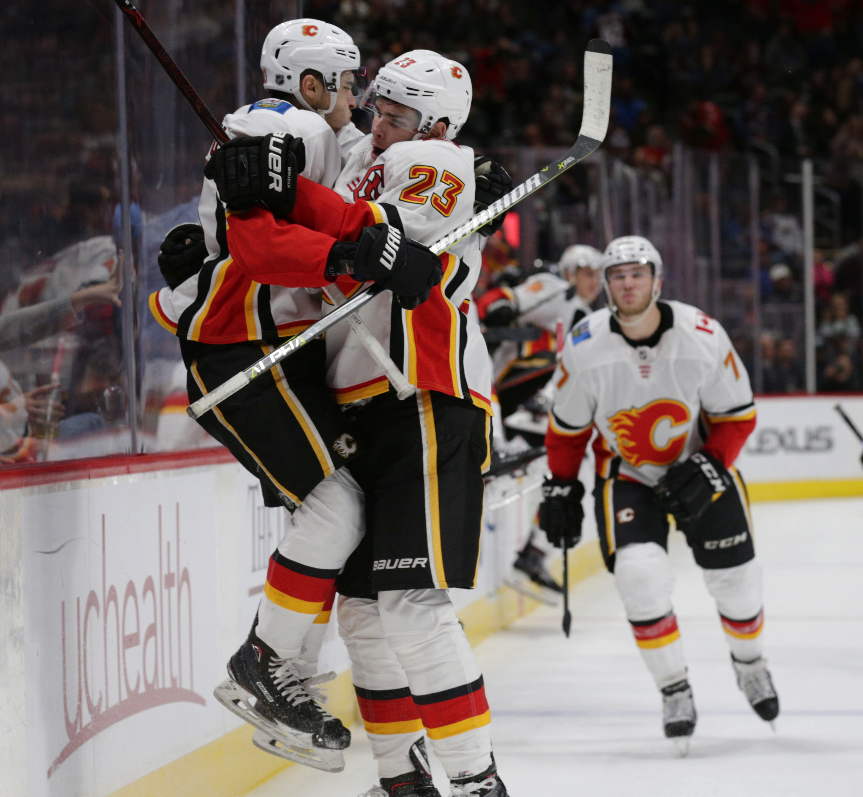 Gaudreau scores in OT to lift Flames over Avalanche 3-2