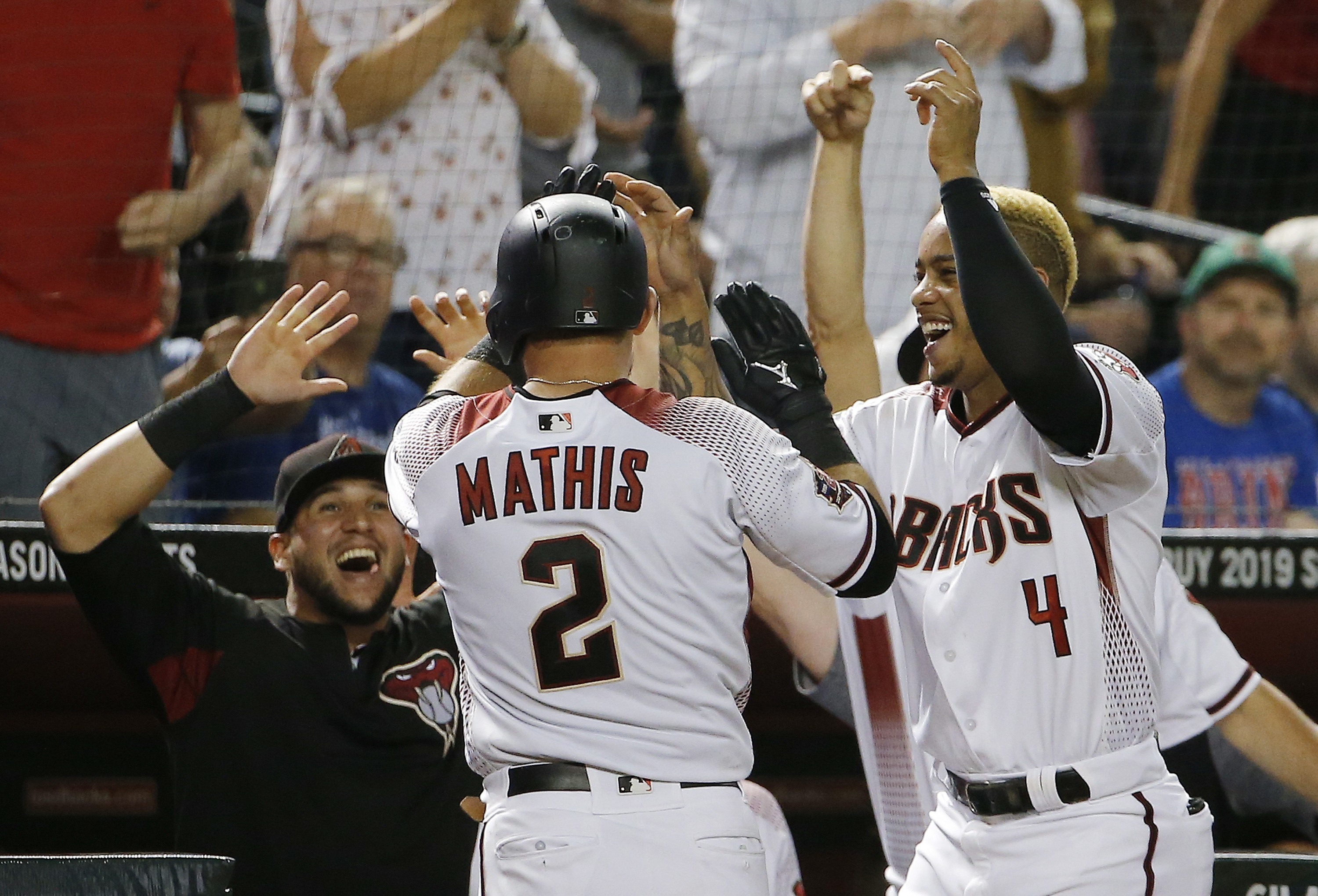 Diamondbacks, Ray avoid sweep with 9-0 win over Cubs