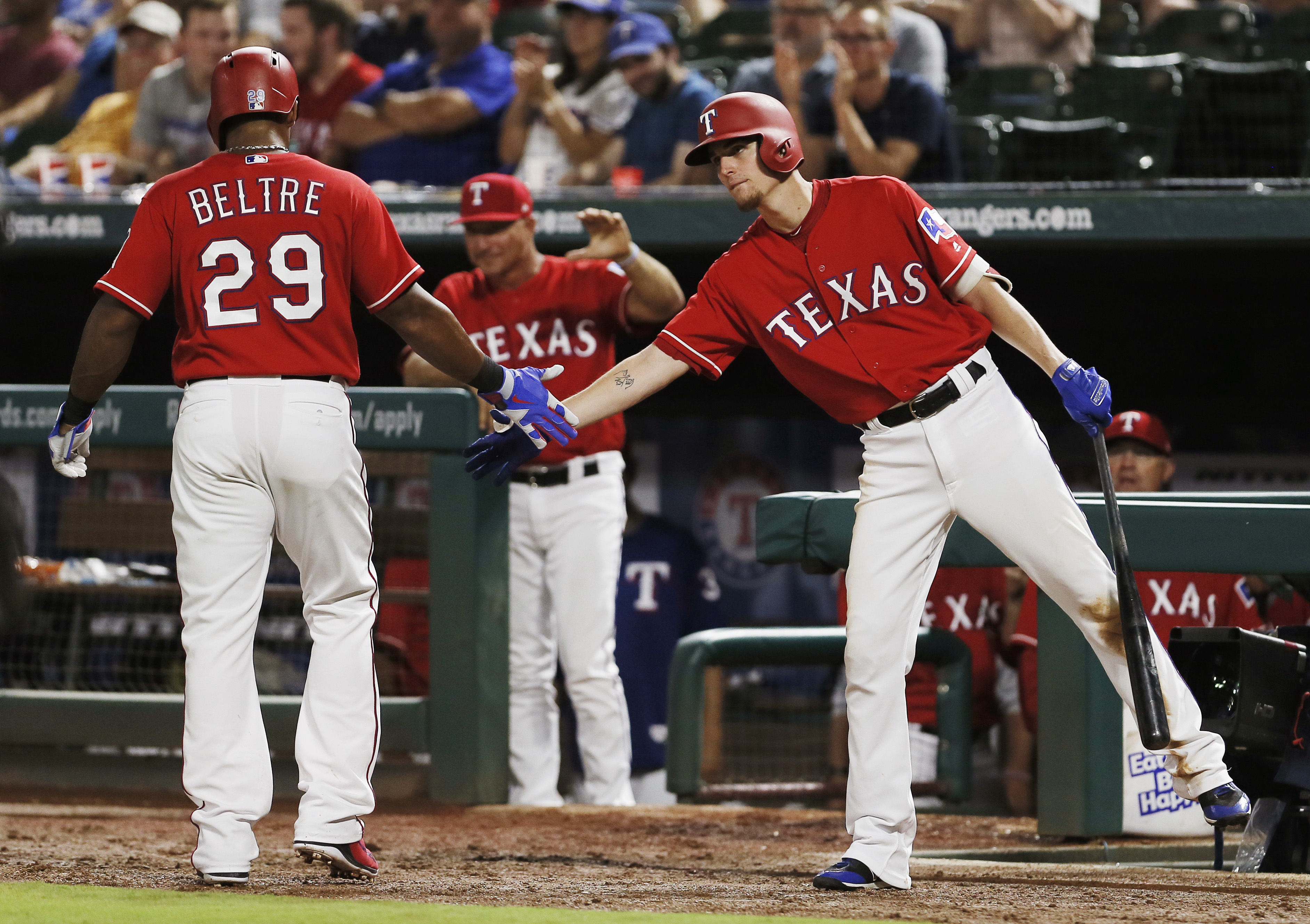 Beltre out of Rangers lineup after hurting hamstring again