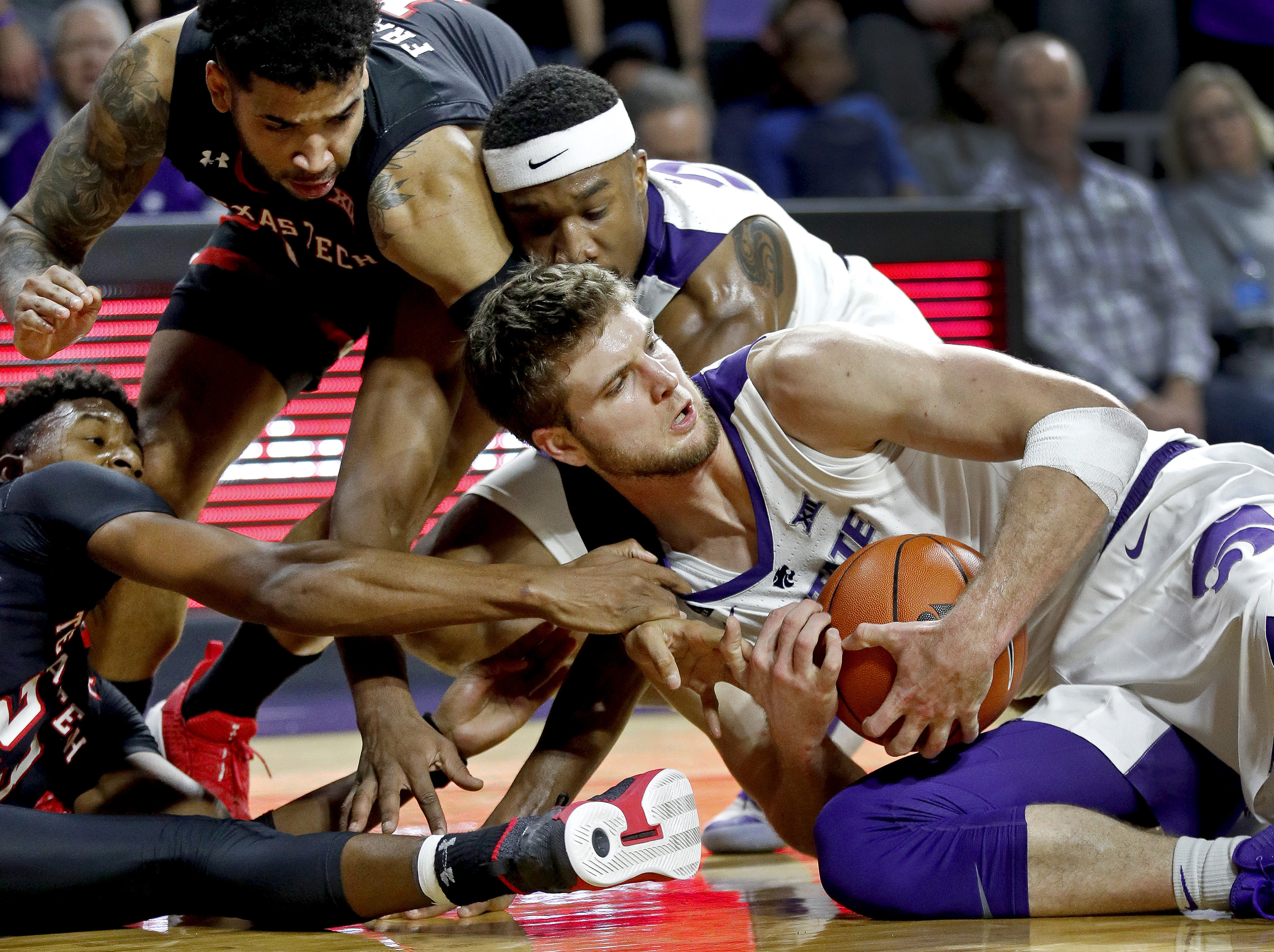 K-State’s defense stifles No. 14 Texas Tech in 58-45 win