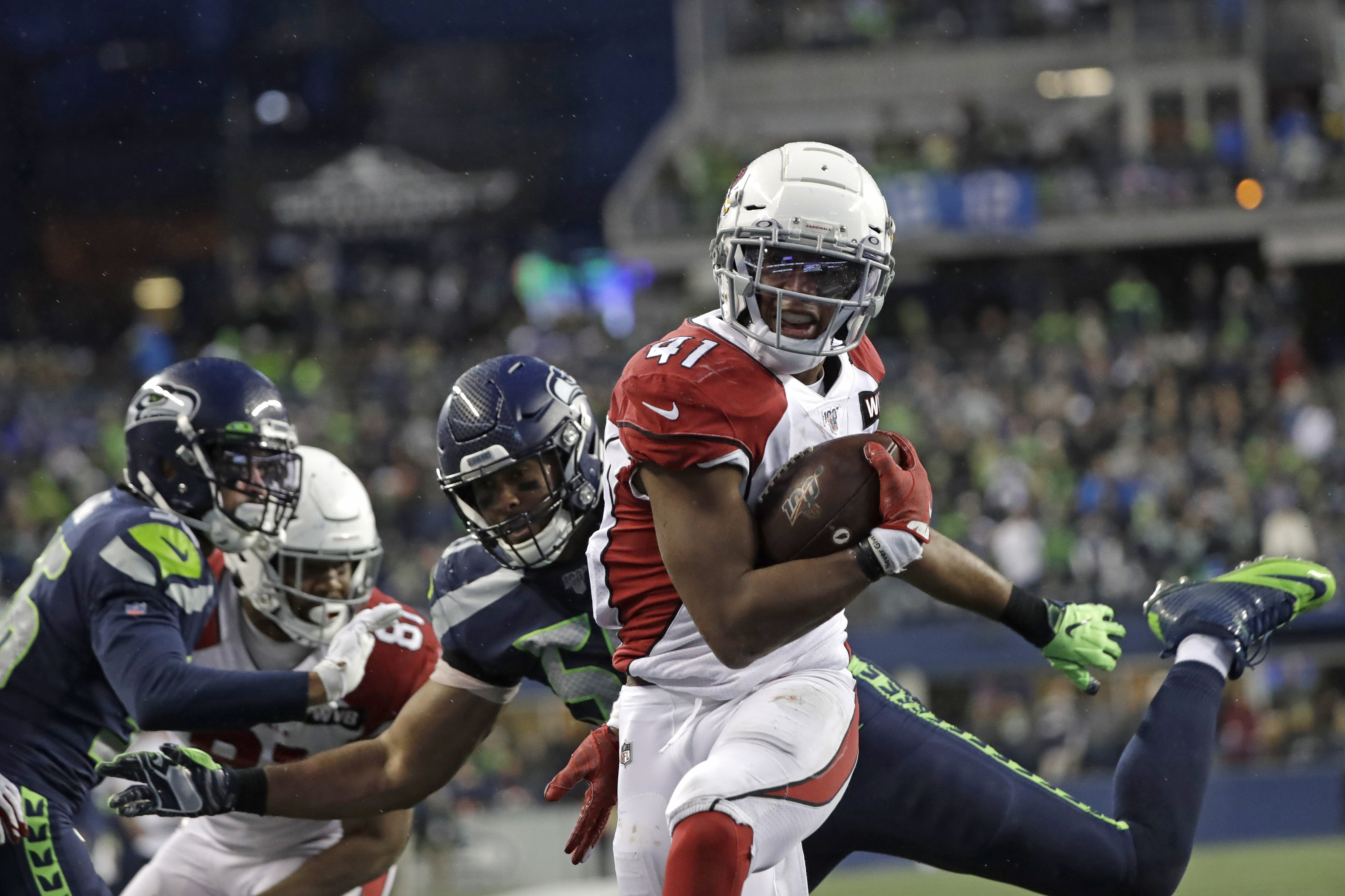 Cardinals roll past playoff-bound Seahawks in 27-13 victory
