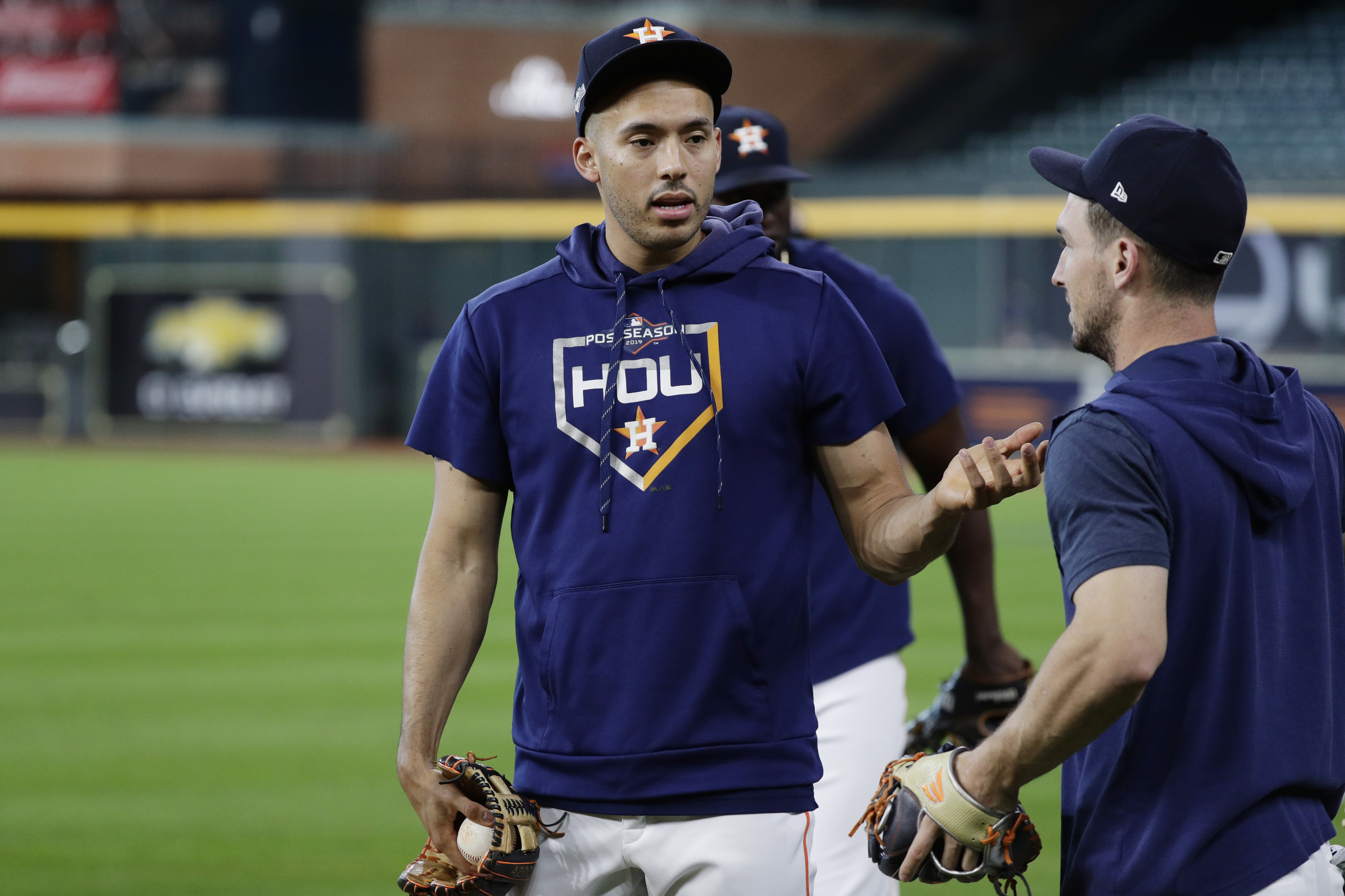 Mammoth matchup: Astros meet Yankees in ALCS